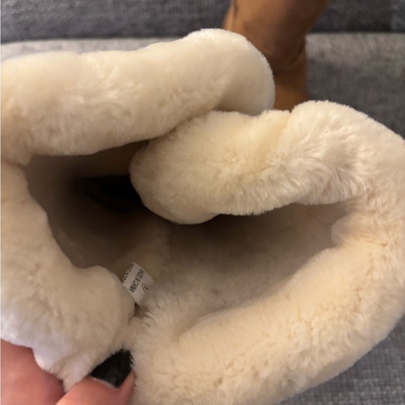 Brand new Cozy & Stylish Winter Boots 8 ( no box ) - Picture 10 of 15